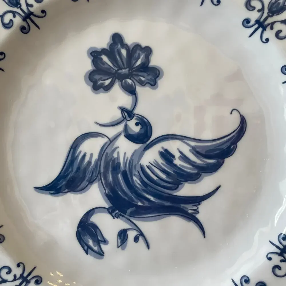 TAHARI Dove Bird of Peace Melamine Dinner Plates 11in  Set of 4 Blue & White NEW